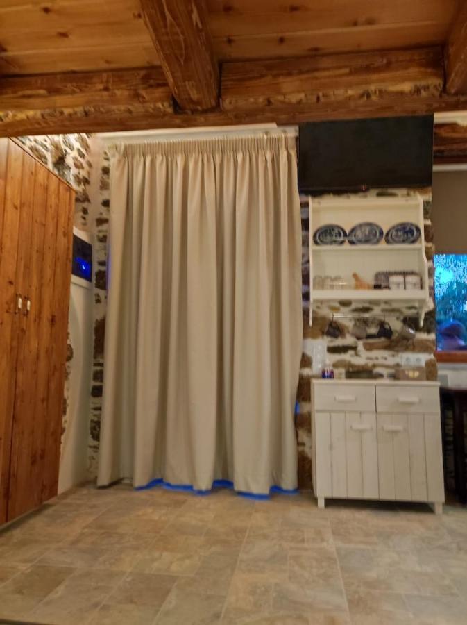 فيلا Πέτροκτιστο Σπίτι. Stone House كاريستوس المظهر الخارجي الصورة